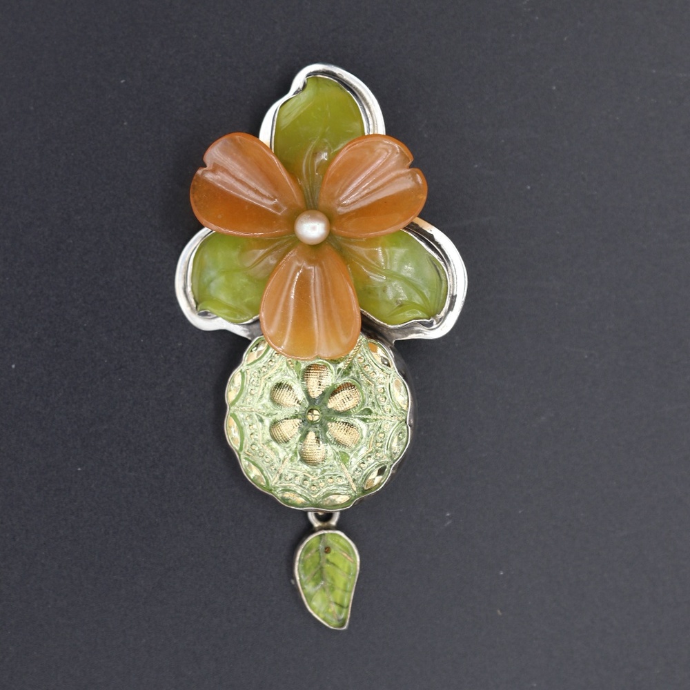 Vintage Amy Kahn Russell Pin/Pendant AKR silver
